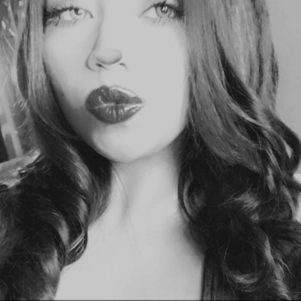 Meet your Posher, Tanya